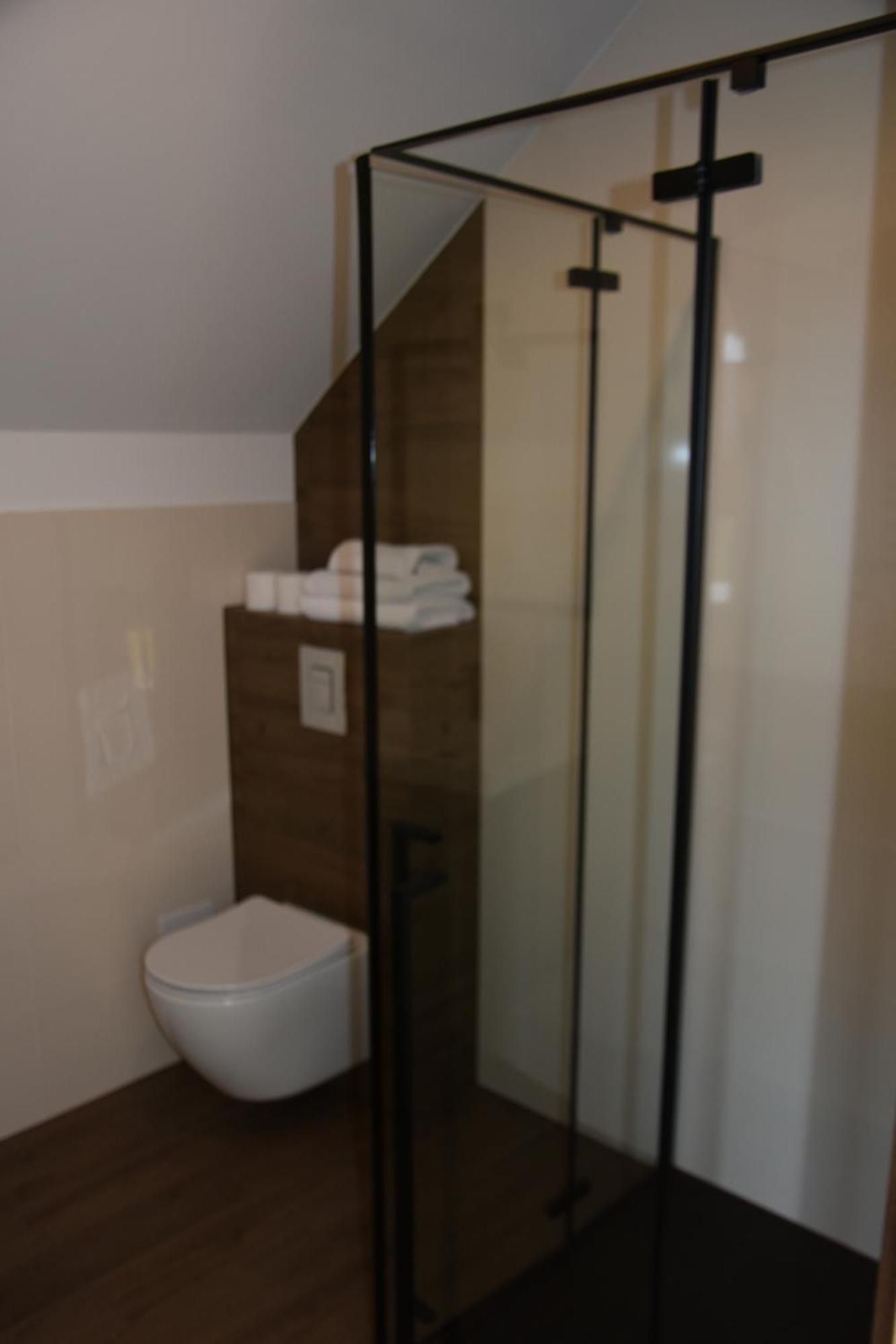 B&B Dom Z Bali Milkow  Luaran gambar